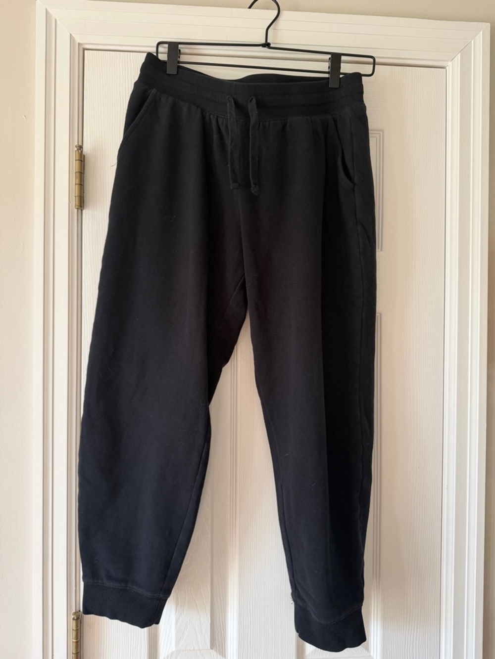 Old Navy Black Women’s Drawstring Jogger Sweatpants